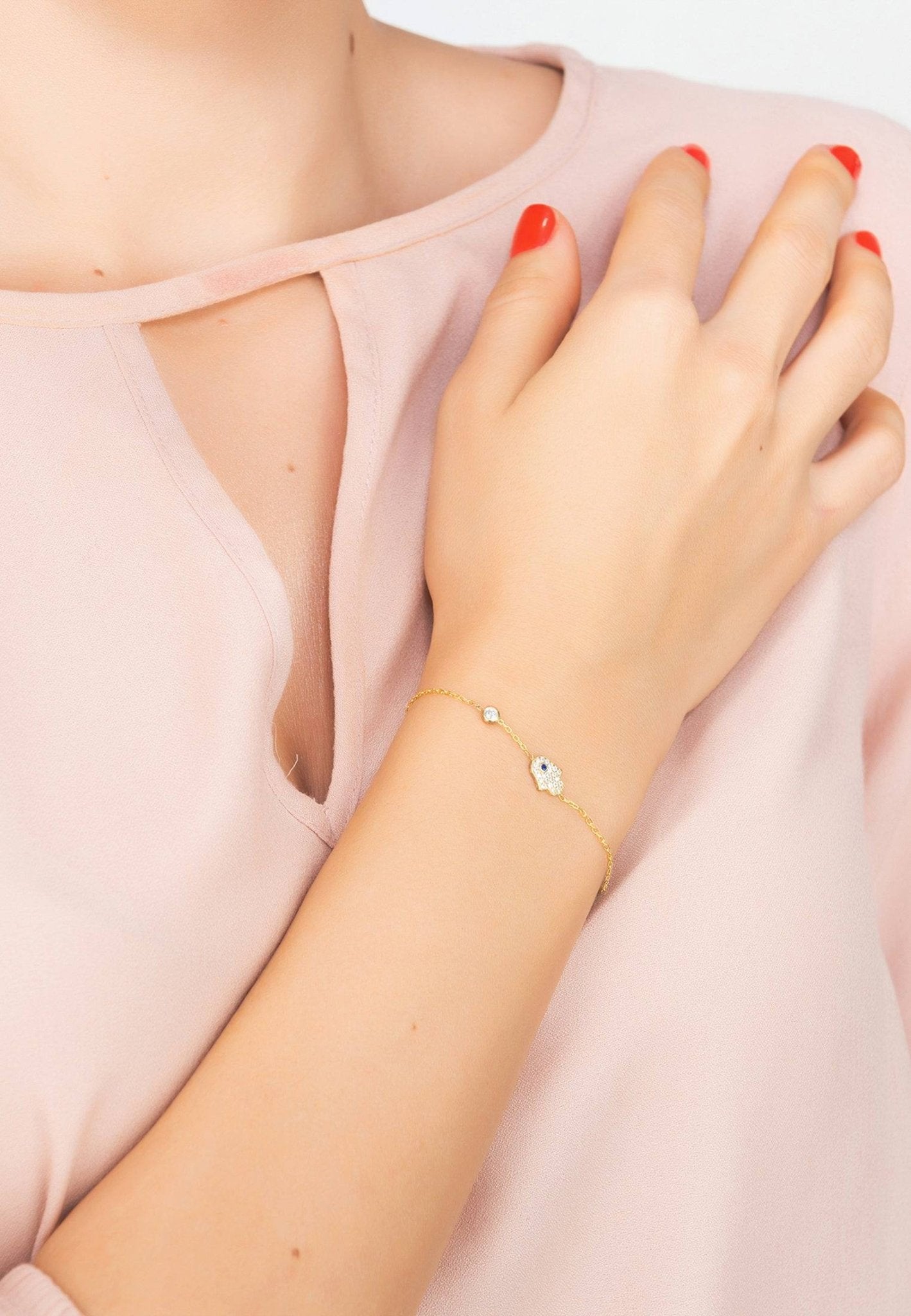 Hamsa Hand Bracelet - Protective Radiance, Everyday Elegance - Desire & Hope